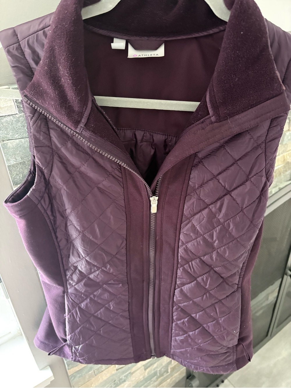 Athleta Quilted Vest in Plum